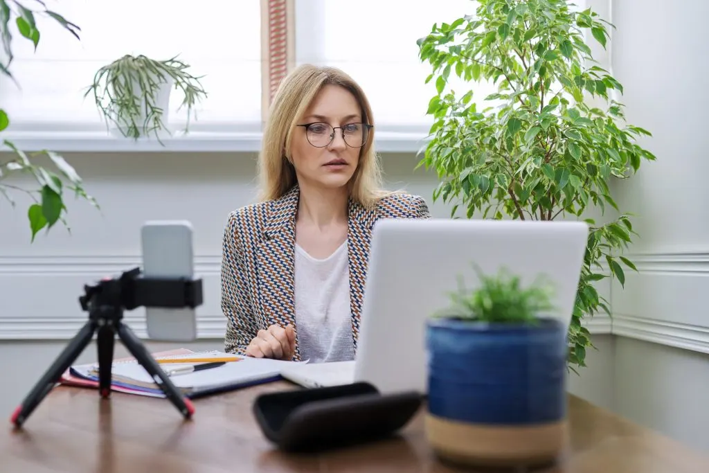 Shopify dévoile Sidekick, une nouvelle fonctionnalité pour les commerçants en ligne (86 caractères)