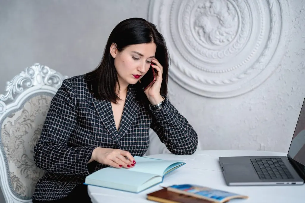 Intelligence Artificielle : le débat enflammé sur son impact révolutionnaire sur le travail