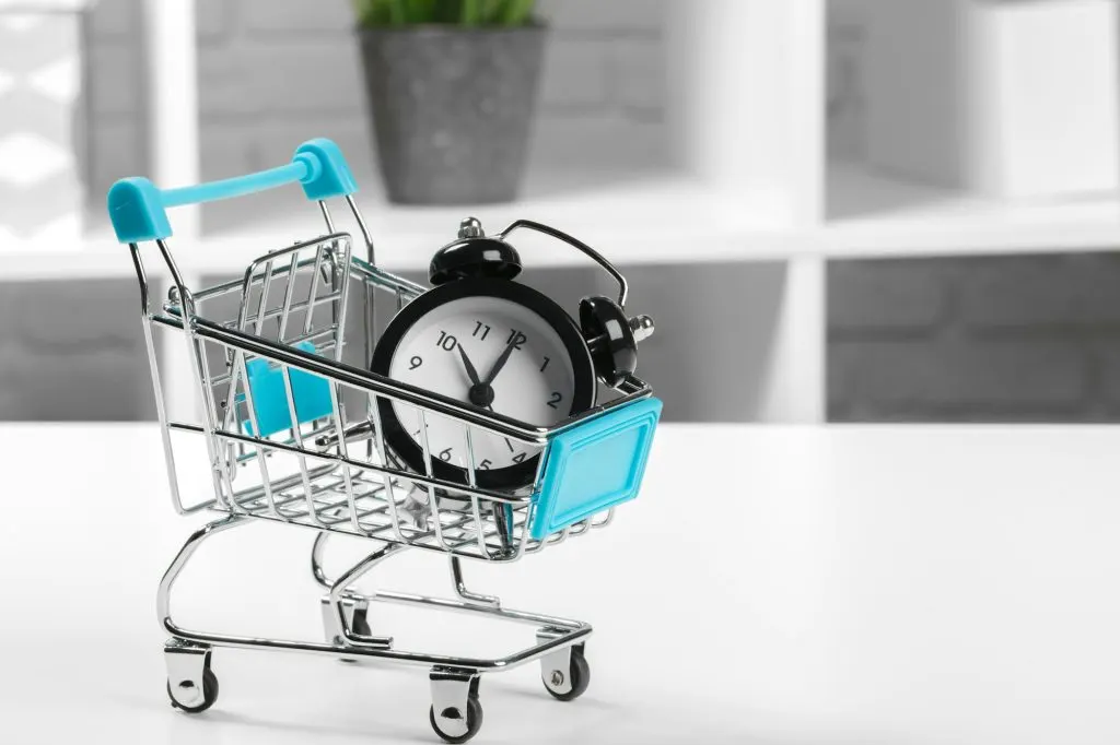 2024 : Découvrez la bataille ultime entre Squarespace et Shopify pour votre entreprise ! Trouvez la meilleure solution maintenant !