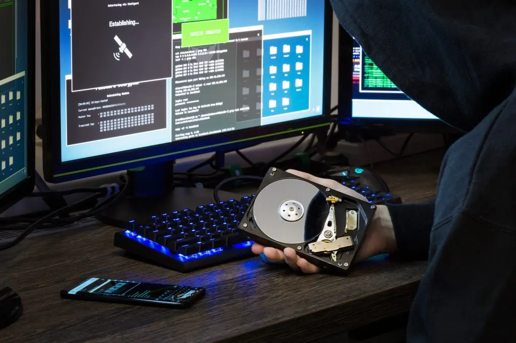 Découvrez le Dark Web : L’IA débridée et l’incroyable univers des hackers !